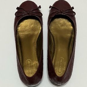 Coach size 8.5 burgundy shoes